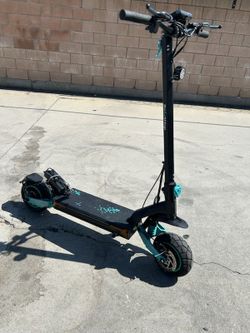2 Motor Electric Scooter 35mph