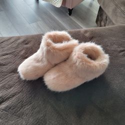 Uggs - Pink Furry Slipper Boots