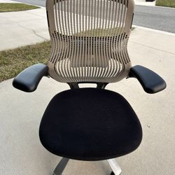 Selling a Knoll Generation chair.