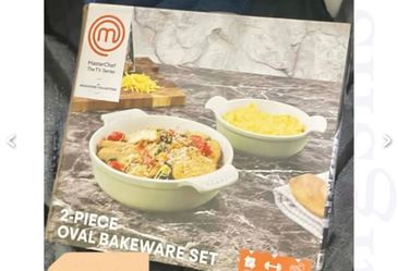 2 piece oval bakeware set