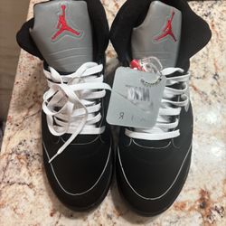 Jordan 5s Black Metallic - Size 11 DS