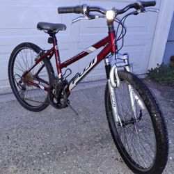 Fuji Aluminum 26in 21sp https://offerup.com/redirect/?o=TVQuQmlrZQ==