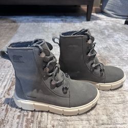 NEW Sorel Women's Explorer III Joan Waterproof Boots GRAY Size 5