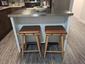 Crosley Furniture White Kitchen Island
