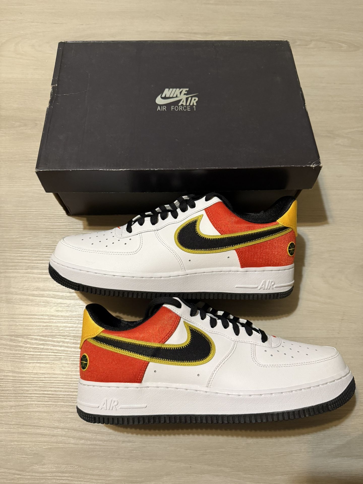 Nike Air Force 1 Low Raygun Size 11.5 Mens