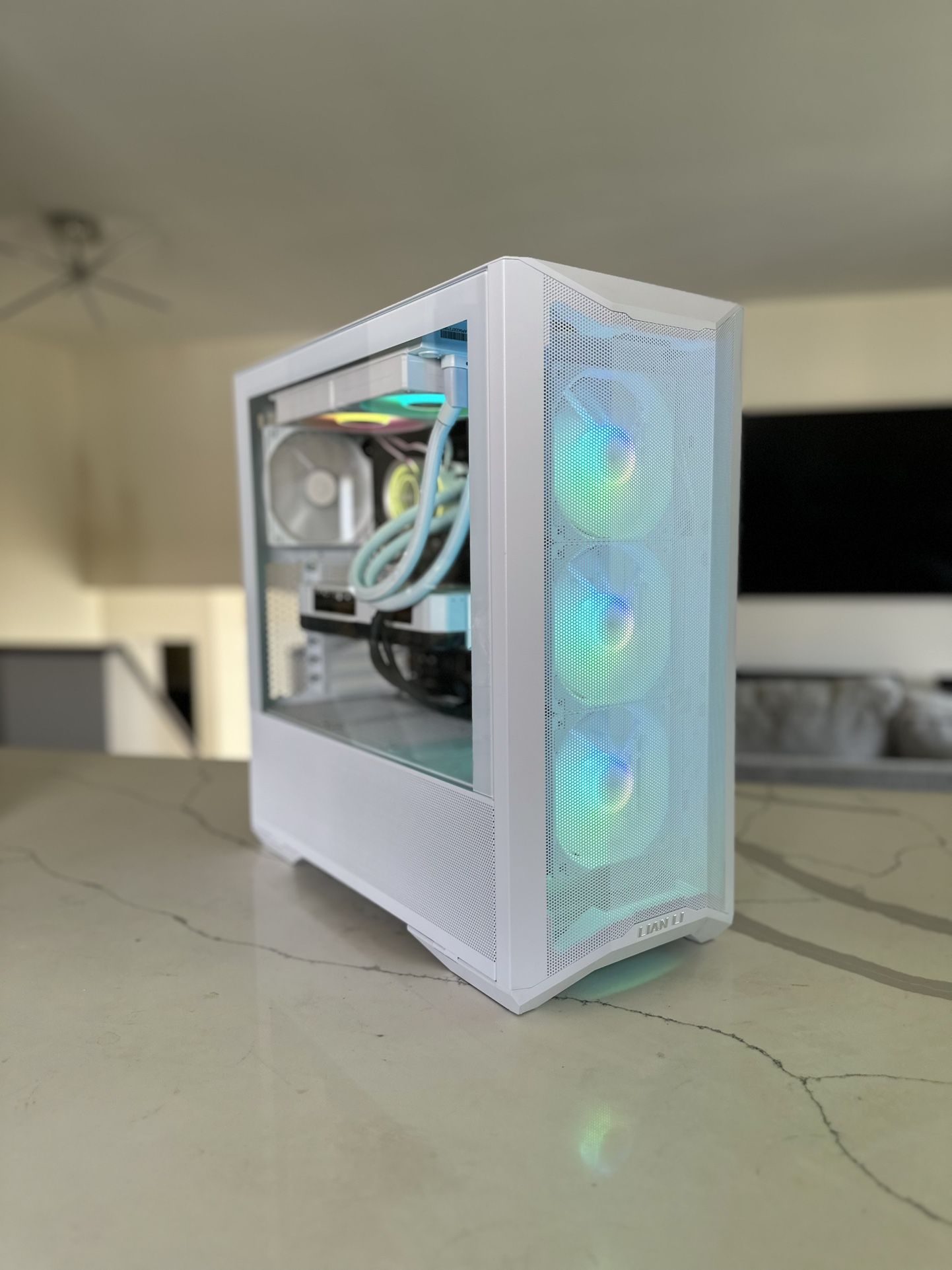 RTX 4070 Gaming PC