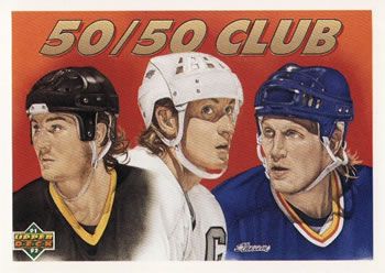 Hockey Upper Deck Series 1991-92 Cards (898) for the Collector in Binder