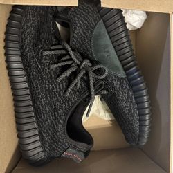 YEEZY 350 BOOST PIRATE BLACK