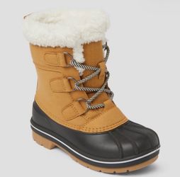 Kids’ Snow Boots