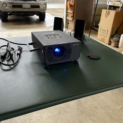 Boxlight Computer Projector