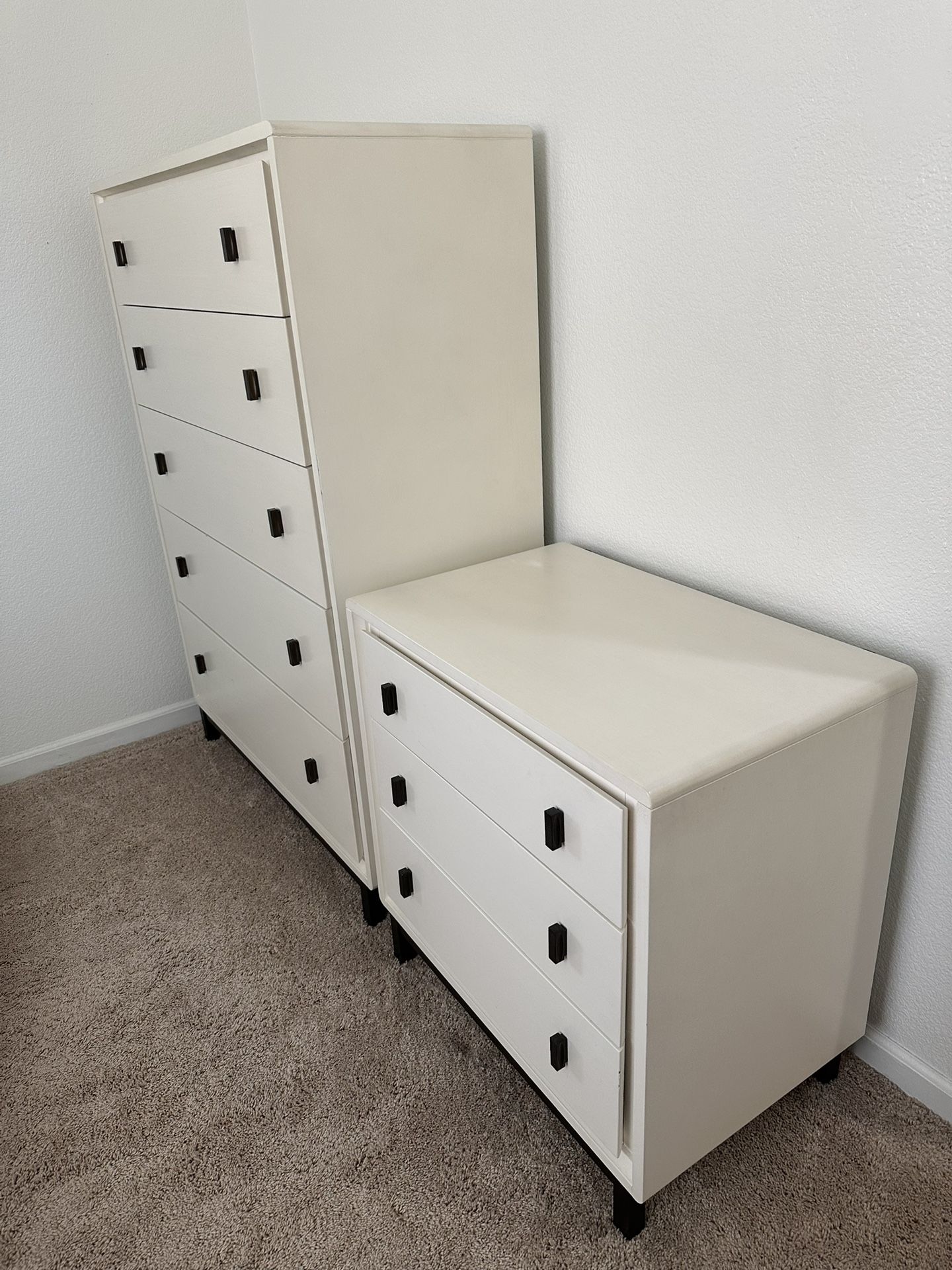 White Dresser And White Night Stand