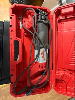 Milwaukee 12 Amp SAWZALL Reciprocating Saw with Case