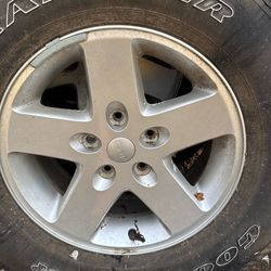 Good year Tire s (( 3 ))