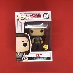 Star Wars Funko POP 190 Rey The Last Jedi Vaulted Retired Glows In The Dark
