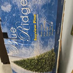 FREE Christmas Tree and Stand