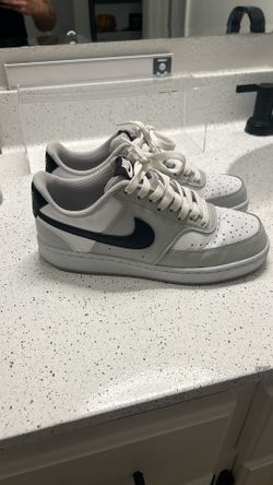 OPEN TO ALL OFFERS!!! Nike Youth Shoes