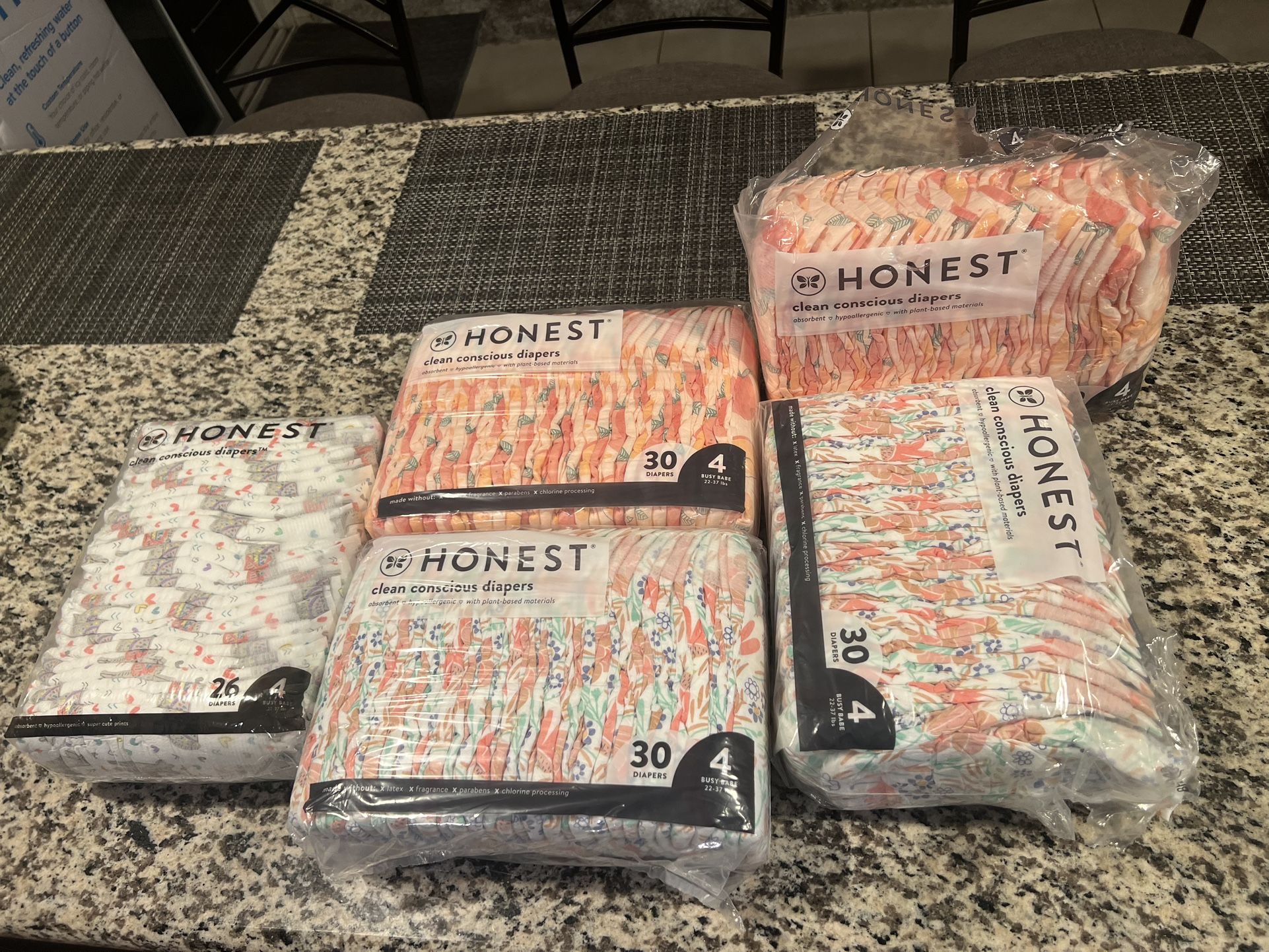 Honest Diapers Size 4