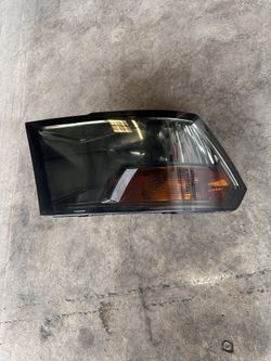 Dodge Ram Headlight Drivers Side