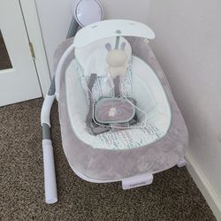 Ingenuity Baby Bed/swing