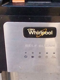 Whirlpool water dispenser lower container