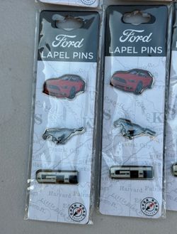 Toy Ford Mustang Gt Lapel Pins 3 Piece Lott Of 20