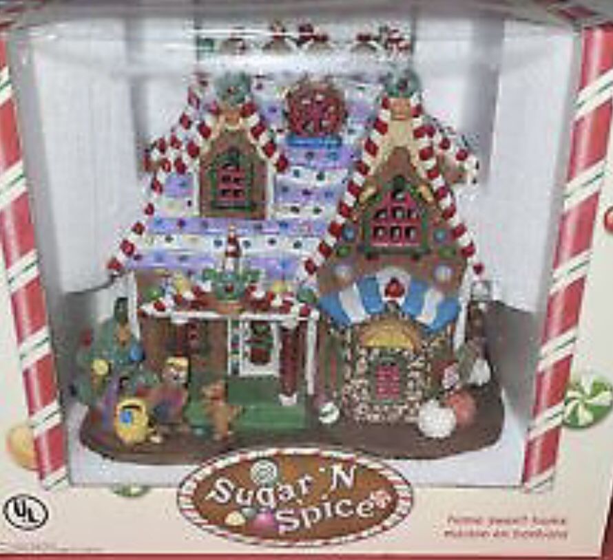 CHRISTMAS VILLAGE HOUSE . VERY RARE Lemax Sugar n Spice Home Sweet Home- 2004