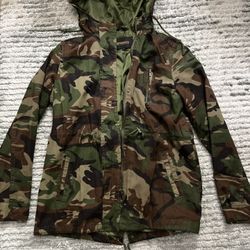 Women's Camo Jacket 