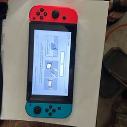 Nintendo Switch 