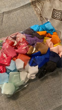 40 bows (20 pairs) 4.5” NEW