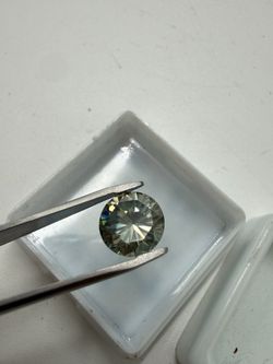 7.82CT Round Brilliant Cut Loose Gemstone Green Gray Moissanite VVS 11.8mm
