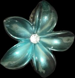 Flower hair clip