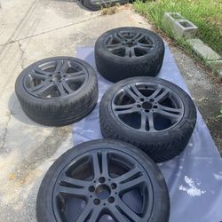 5x112  17’s    Mercedes Wheels Black 