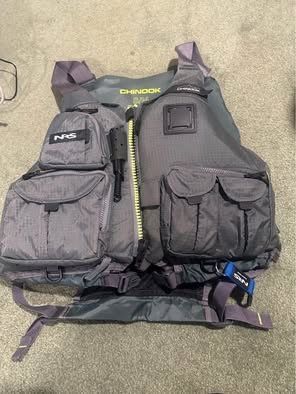 Chinook Fishing/life jacket