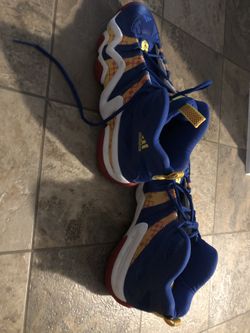 Adidas men’s shoes size 11.5