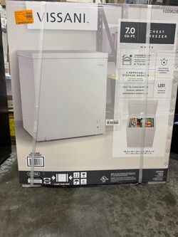 Vissani 7 cu. ft. Manual Defrost Chest Freezer with LED Light Type and Removable Storage Basket in White, Garage Ready