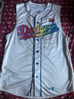 La dodgers pride jersey men’s medium