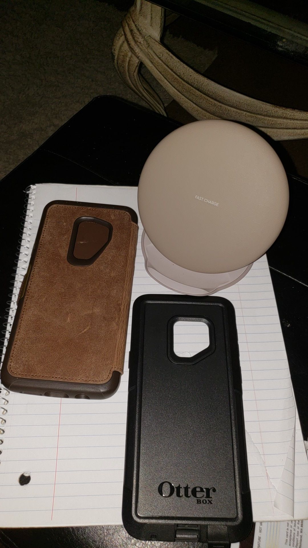 S9+ accessories Wireless charging pad and two cases