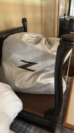 Nissan 370Z OEM car cover, never used, new condition