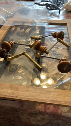 Grandfather  crank winding key  Five