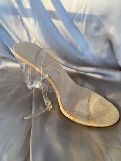 Women’s fashion clear Ankle strap Crystal high heel.