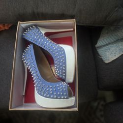Christain Louboutin Spike Heals Size 9.5 