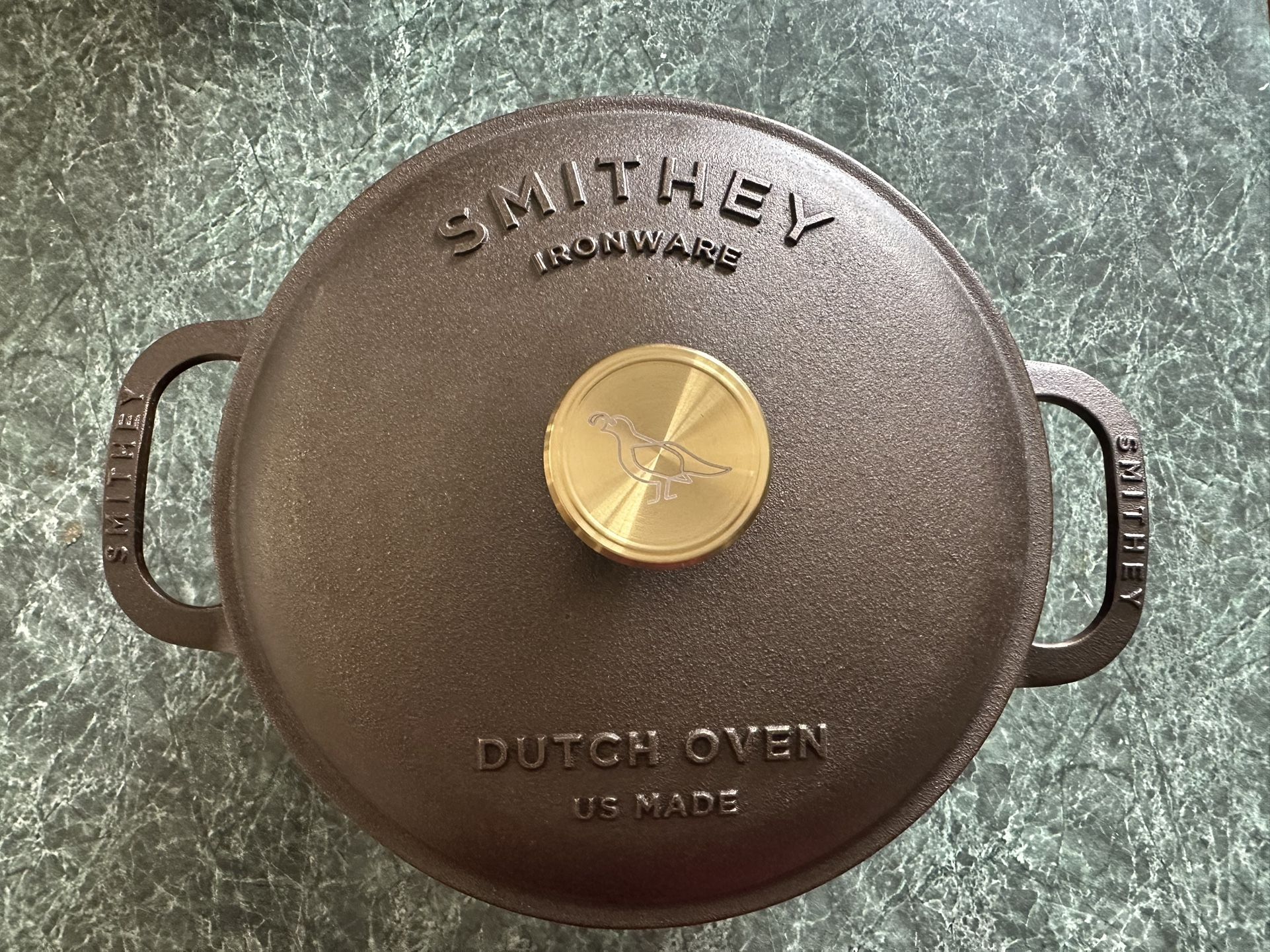 Smithey Cast Iron 5.5 L Dutch Oven NEW