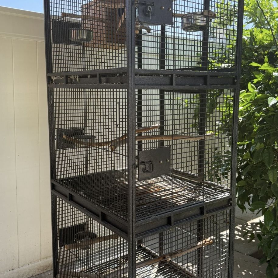 3 Tier Cage/ Enclosure
