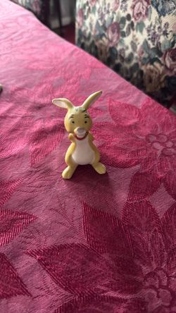 Old Porcelain Winnie Pooh Figures