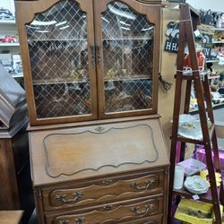Single Piece Secretary Desk Hutch