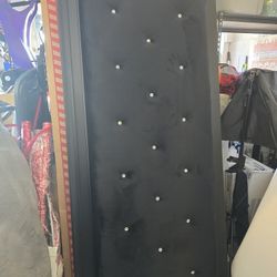 King Tufted LeD Headboard Only