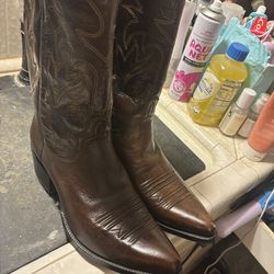 DON POST.  Cowboy boots size 10 for men like new