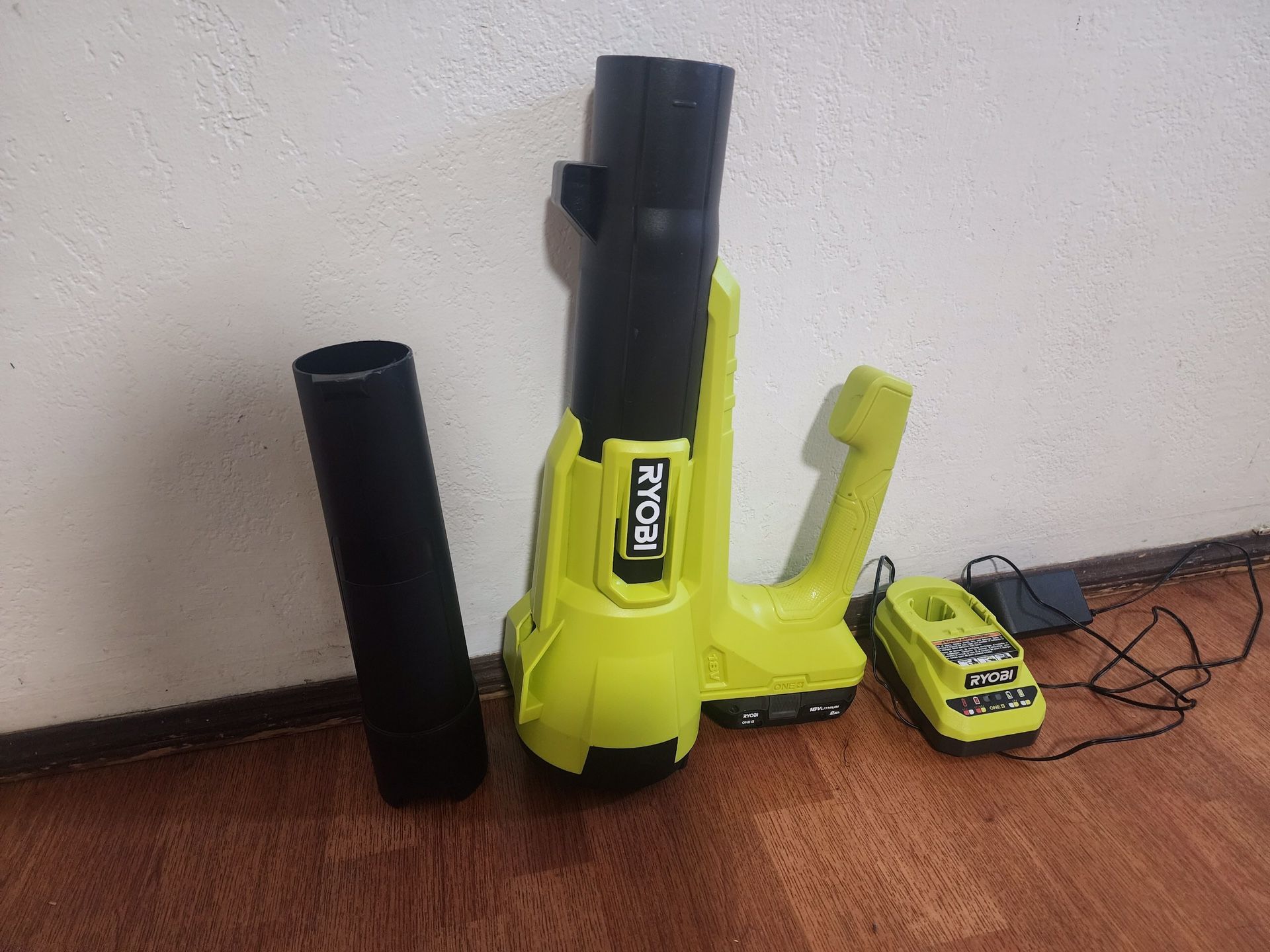 Ryobi ONE+ Cordless Battery Leaf Blower