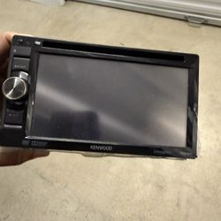 KENWOOD MODEL: DDX371 MONITOR WITH DVD RECEIVER