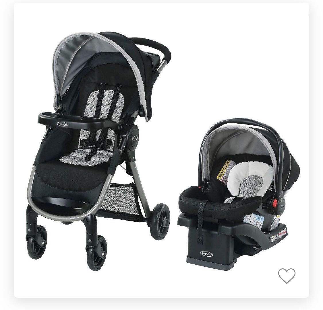 Graco Fast Action SE Travel System stroller and car seat